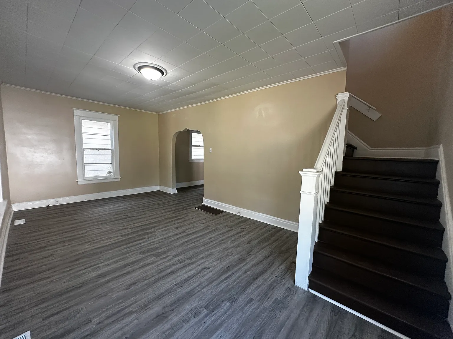 3 bed, 1252 sqft, $1,500 — Photo 3