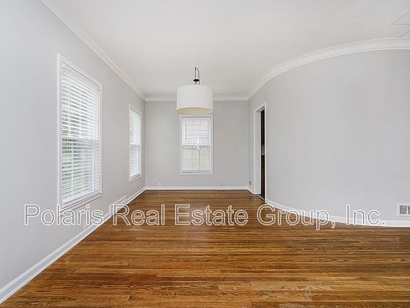 4th image of 3346 Fall Creek Pkwy
