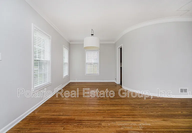 3346 Fall Creek Pkwy — Photo 4
