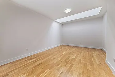 Rented by Places NYC