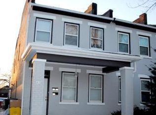 439 Summit St #1/2, Dubuque, IA 52001