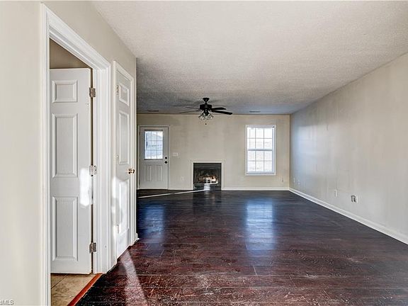 5th image of 1603 Coventry Woods Ct