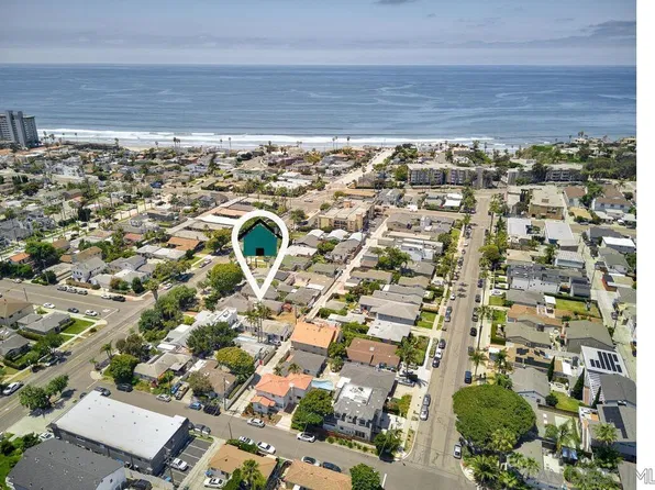 880 Loring St, San Diego, CA 92109