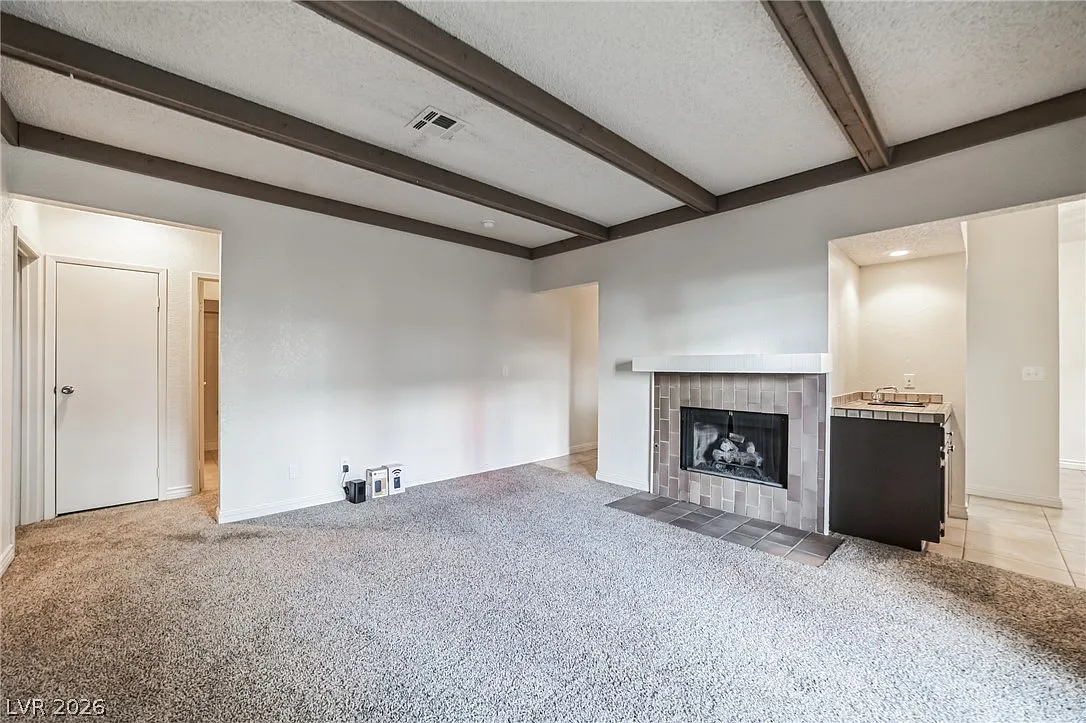 2 bed, 2.0 bath, 1266 sqft, $1,390 — Photo 4