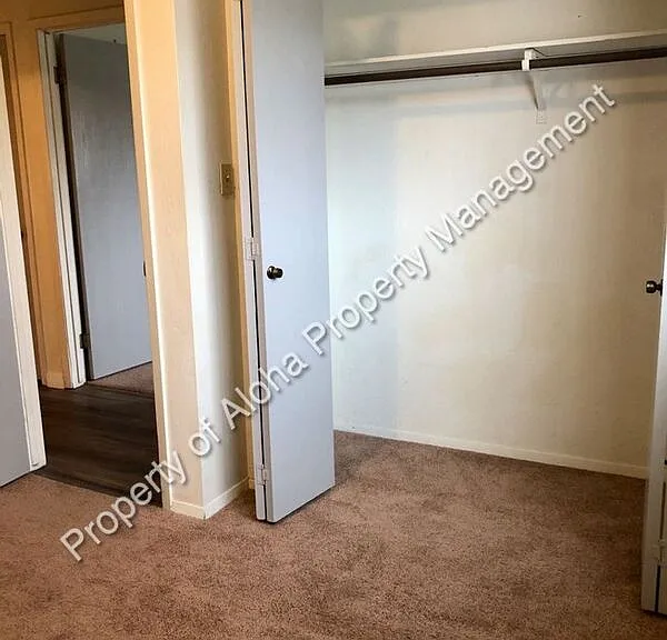 1159 N Arthur Ln — Photo 11