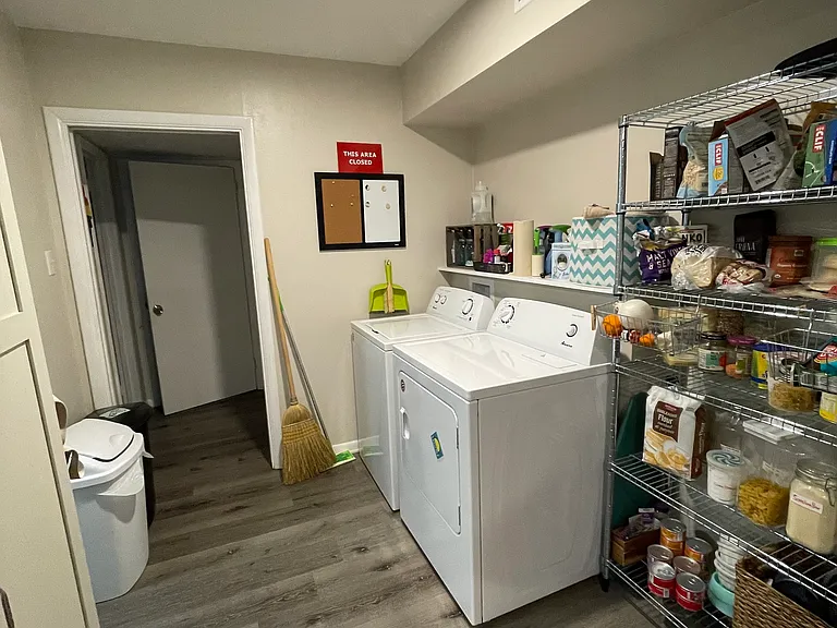 312 Jagoe St #4 — Photo 17