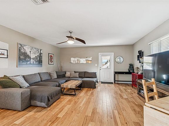 3rd image of 6049 9TH AVENUE S