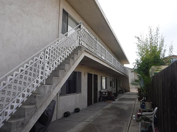 4th image of 4578 Utah St #F