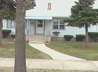 536 156th Pl, Calumet City, IL 60409