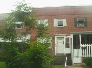 2303 Kensington St, Harrisburg, PA 17104