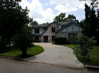 2266 Riverside Dr, West Columbia, TX 77486