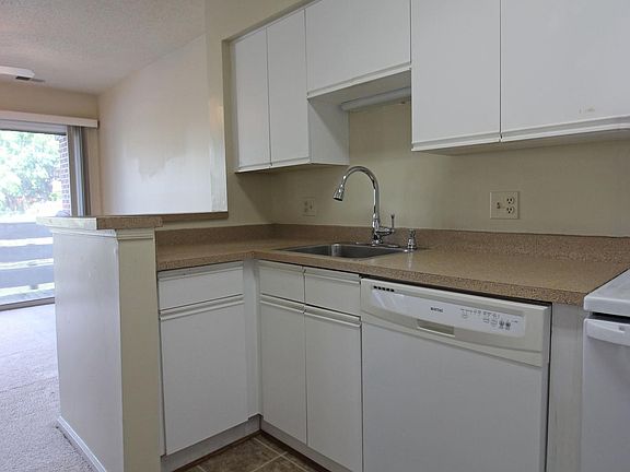 5th image of 3150 Covewood Ct APT E