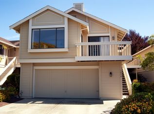 1050 Olympic Ln, Seaside, CA