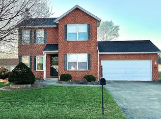418 Ring Of Kerry Dr, Belleville, IL