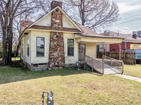 1004 N 33rd St, Fort Smith, AR 72904