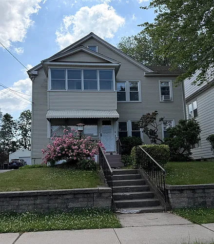 120 Cambridge St Photo 1