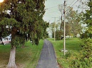 2889 W Lake Rd, Wilson, NY 14172