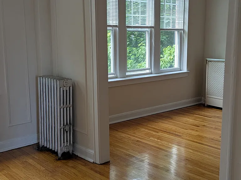4922 W Cuyler Ave #2S — Photo 3