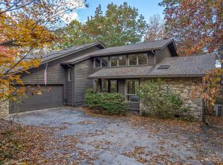 171 Obrien Rd, Lake Lure, NC 28746