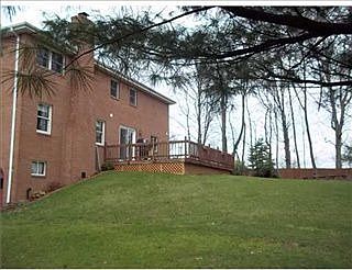 2nd image of 6999 Berkshire Dr