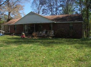 1290 Dogtown Dr, Savannah, TN 38372