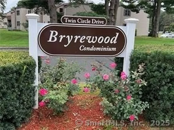 711 Twin Circle Drive #711, South Windsor, CT 06074