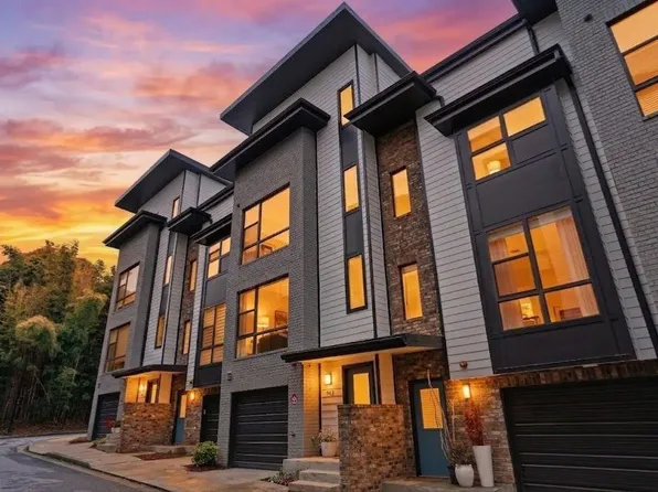 962 Moda Dr, Atlanta, GA 30316