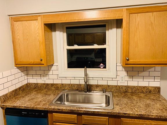 5th image of 119 Creekstone Ct