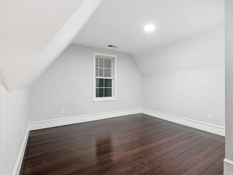 318 Concord Ave #318 — Photo 50