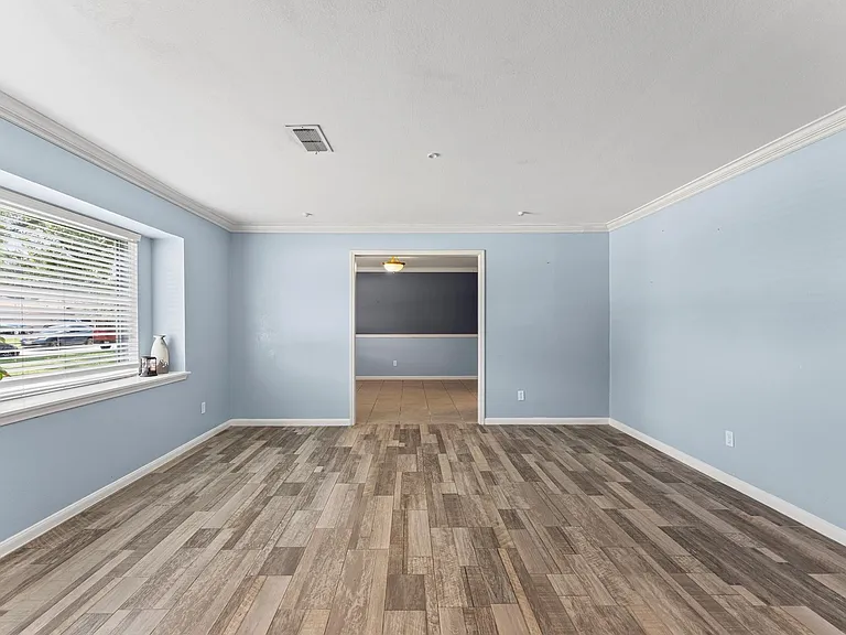 427 Whitecap Dr — Photo 10