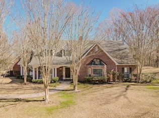 2500 Dana Rd, Vicksburg, MS 39180