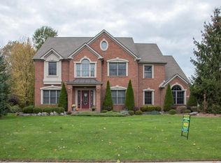 3416 Truxton Pl, Avon, OH 44011