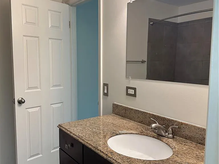 10 Fort Lee Ct — Photo 11