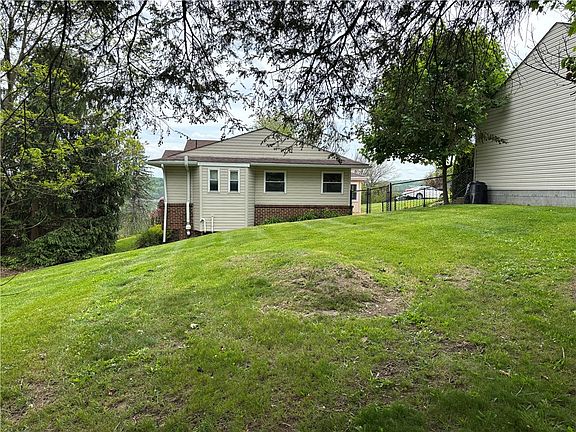 3rd image of 511 Highfield Ave