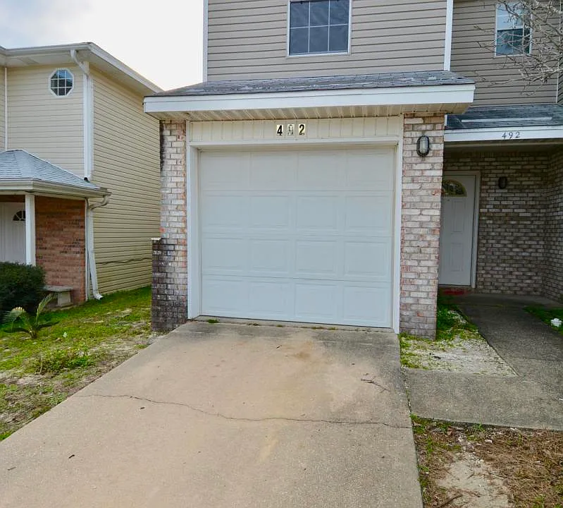 492 Keystone Rd