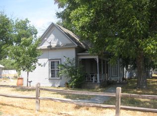661 N Roberts St, Paint Rock, TX 76866