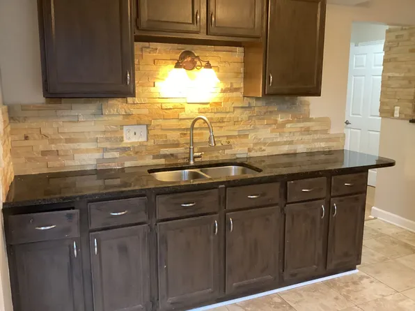 3435 N 86th St, Milwaukee, WI 53222