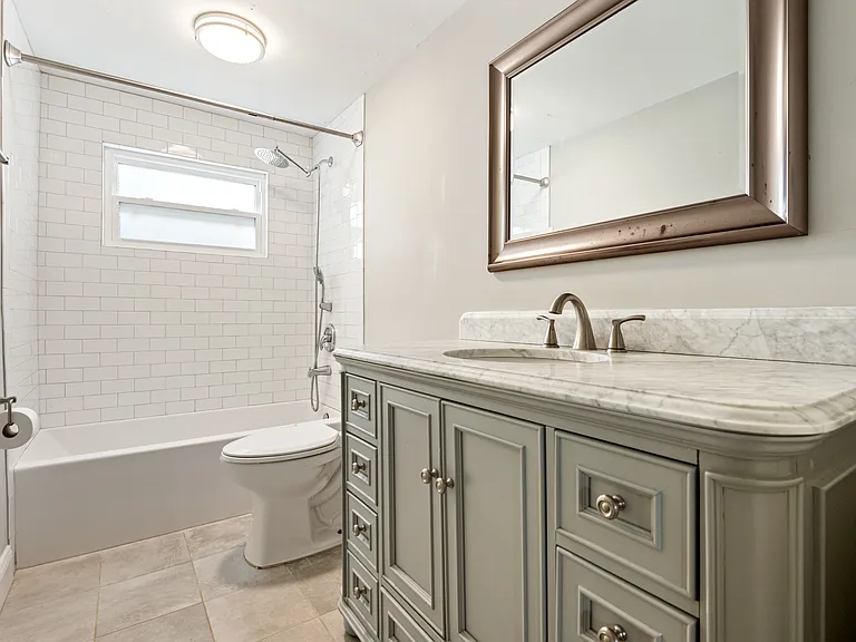 406 N Hyde Park Ave — Photo 13