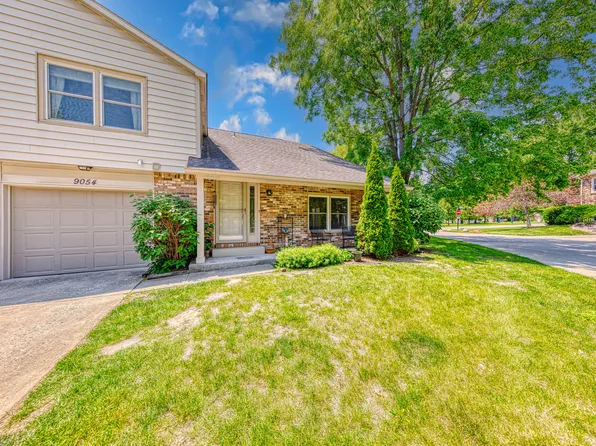 9054 Cornucopia Dr, Indianapolis, IN 46268