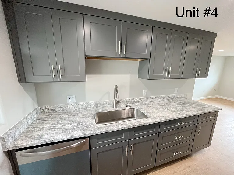 642 N 400 E — Photo 14
