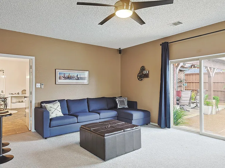 2080 Kamla Rd — Photo 37