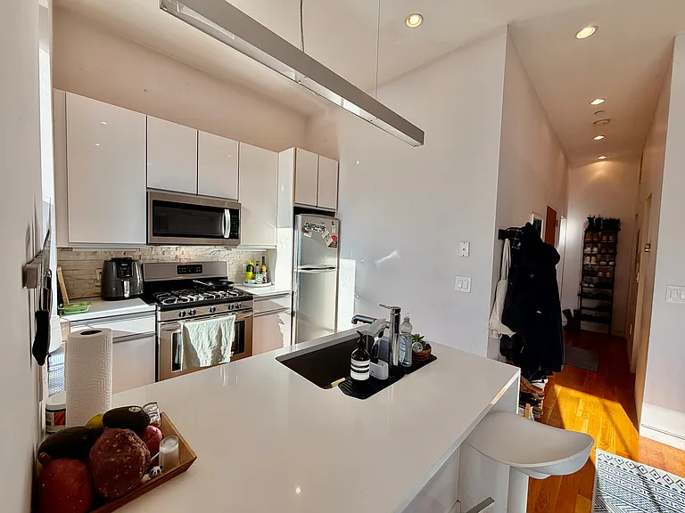 1607 Tremont St #2 — Photo 4