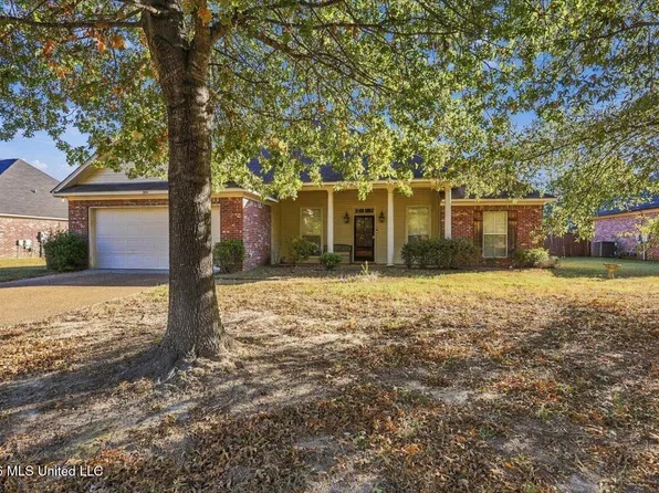 154 Harvey Xing, Canton, MS 39046