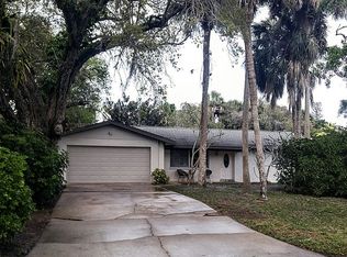 320 Pelican Dr, Melbourne Beach, FL 32951