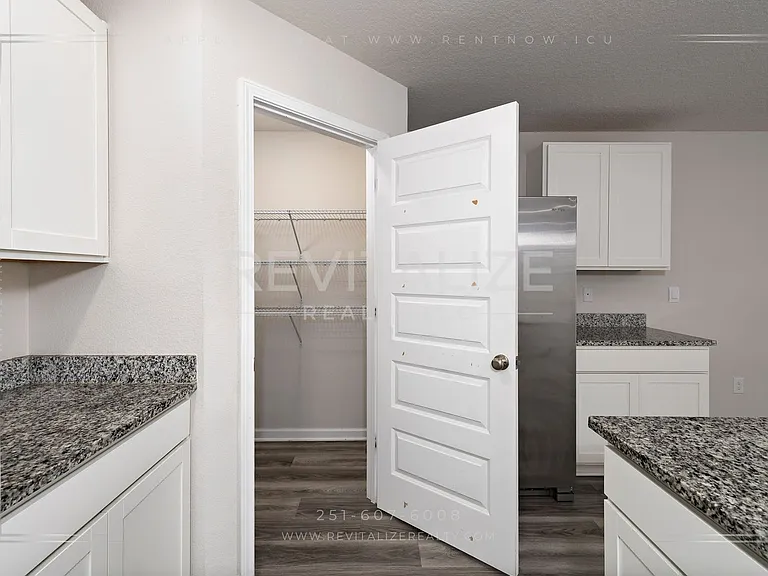 21962 Aleutian Ave — Photo 31