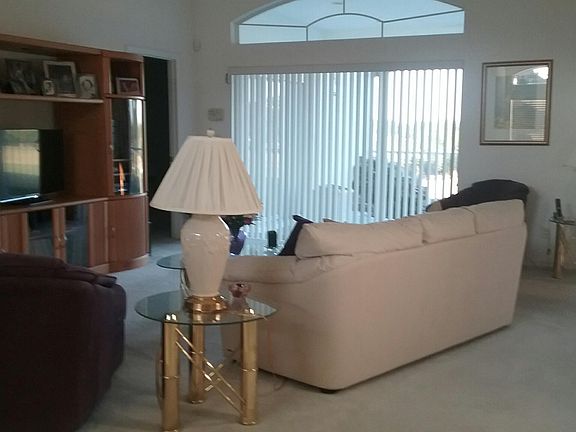 Great living area with view
