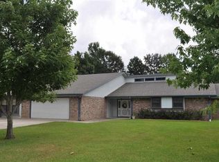 205 Wade St, Silsbee, TX 77656