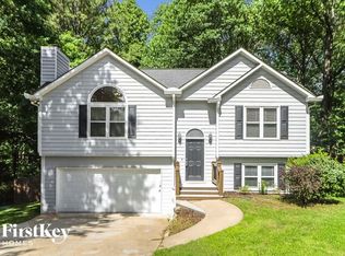 7050 Old Post Ct, Cumming, GA 30028