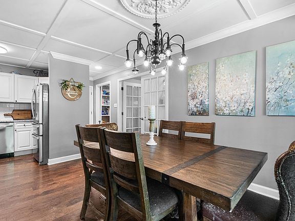5th image of 370 Morgan Johnston Cir NE