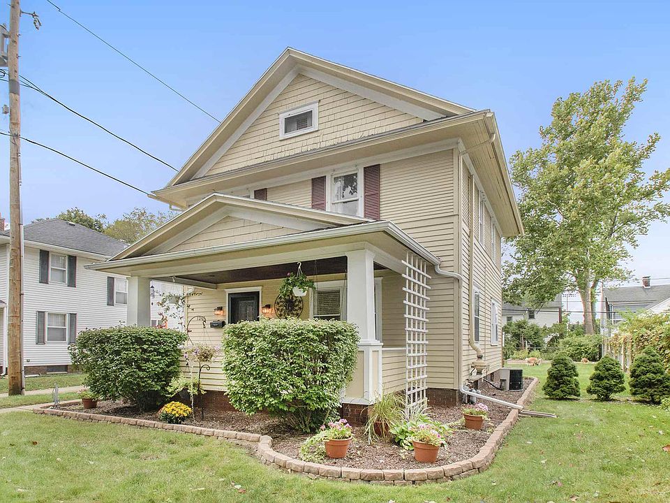 1st image of 1201 E Bronson St